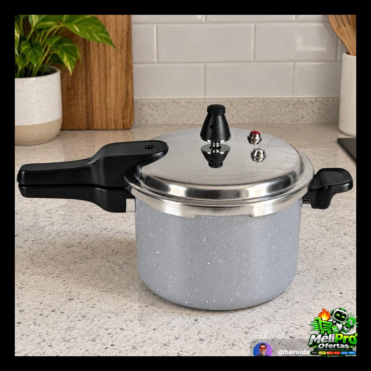 Panela de Pressão Antiaderente Brinox 4,2L